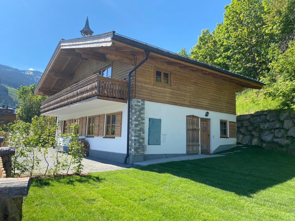 Ski-In & Ski-Out Out Chalet Maria With Amazing Mountain View 玛丽亚埃姆安斯泰内嫩米尔 外观 照片